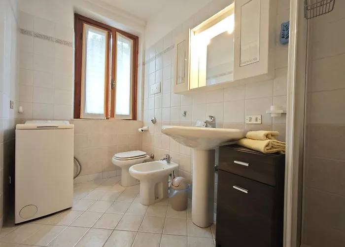 Apartamento Terrazza Su Crosio A In Centro!